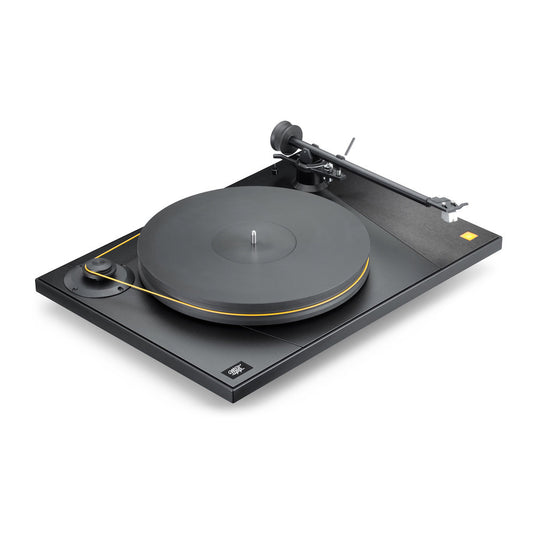 MoFi UltraDeck with Ultra Tracker Cartridge - Magnum Sound and Vision