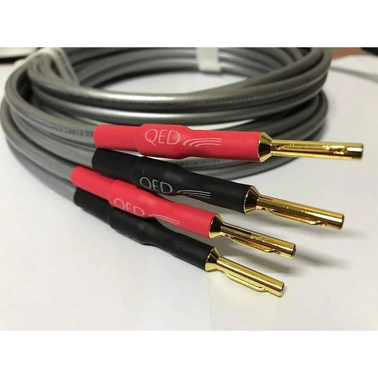 QED Maxi-Airlock with Heatshrink Banana Plugs - Pair