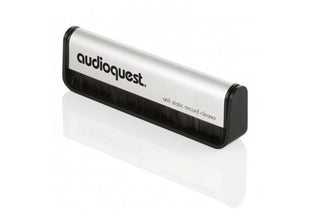 AUDIOQUEST Anti-static record brush. Highly Conductive Carbon - Magnum Sound and Vision