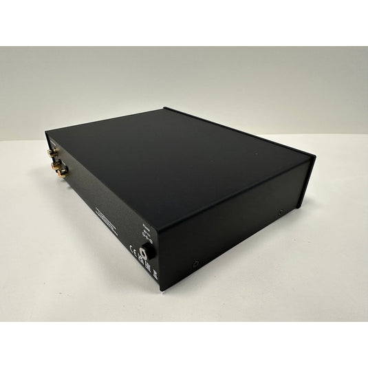 Pre-Loved. Pro-Ject CD Box S3 Compact CD Player