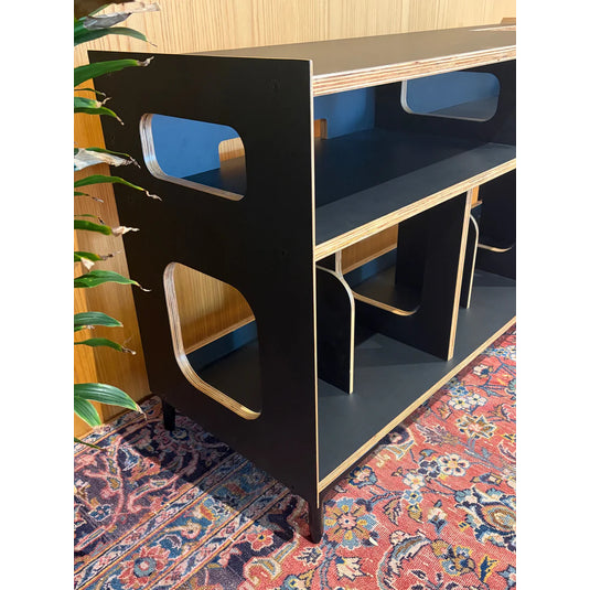 Valhalla Avant 1200 Record Cabinet