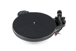 Pro-Ject RPM 1 Carbon Turntable with Ortofon 2M Red Cartridge