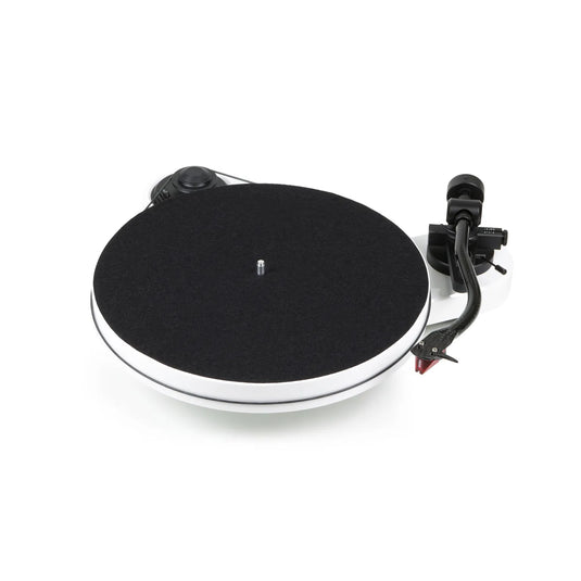 Pro-Ject RPM 1 Carbon Turntable with Ortofon 2M Red Cartridge