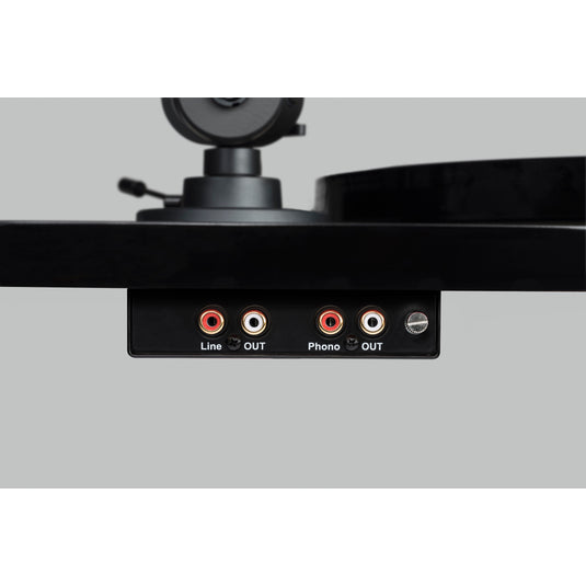 Pro-Ject E1 BT Turntable with Pick It MM E Cartridge