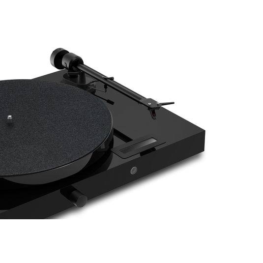 Pro-Ject Juke Box E1 Turntable with Ortofon OM 5E Cartridge