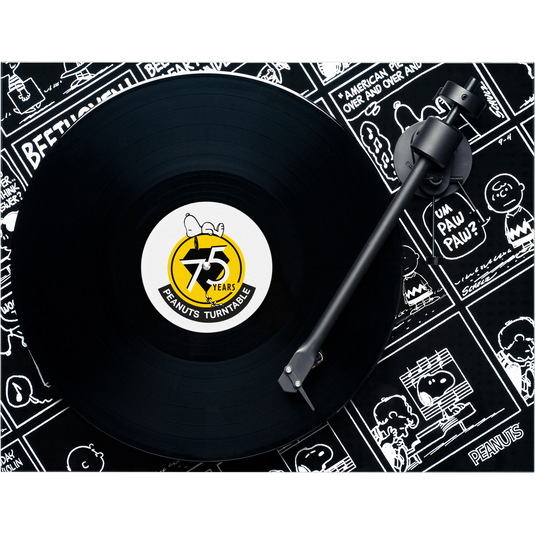 Pro-Ject Peanuts Turntable with Ortofon OM 10 Cartridge