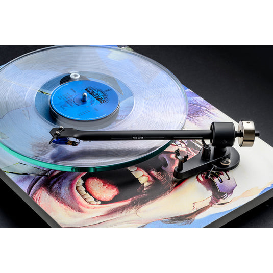 Pro-Ject Scorpions Limited Edition Turntable with Pick It 25A Cartridge