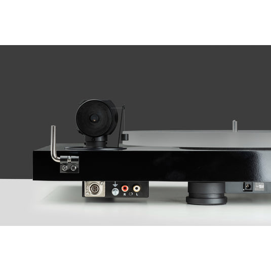 Pro-Ject X1 B Turntable with Pick It PRO Balanced Pre-Fitted
