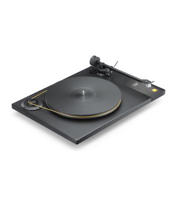 MoFi StudioDeck Turntable - Fitted with Studio Tracker Cartridge